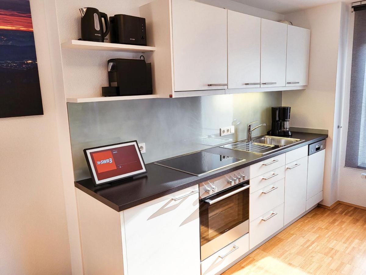 Zentrale Ferienwohnung In Aalen City Mit 4-Sternen Eksteriør billede